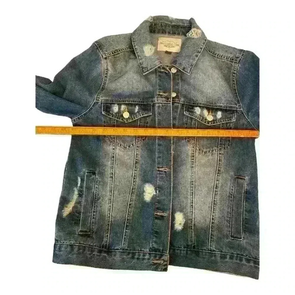 Ashely Vintage Charm Women's Denim Jacket Floral Back Blue Size S Casual - Picture 4 of 6